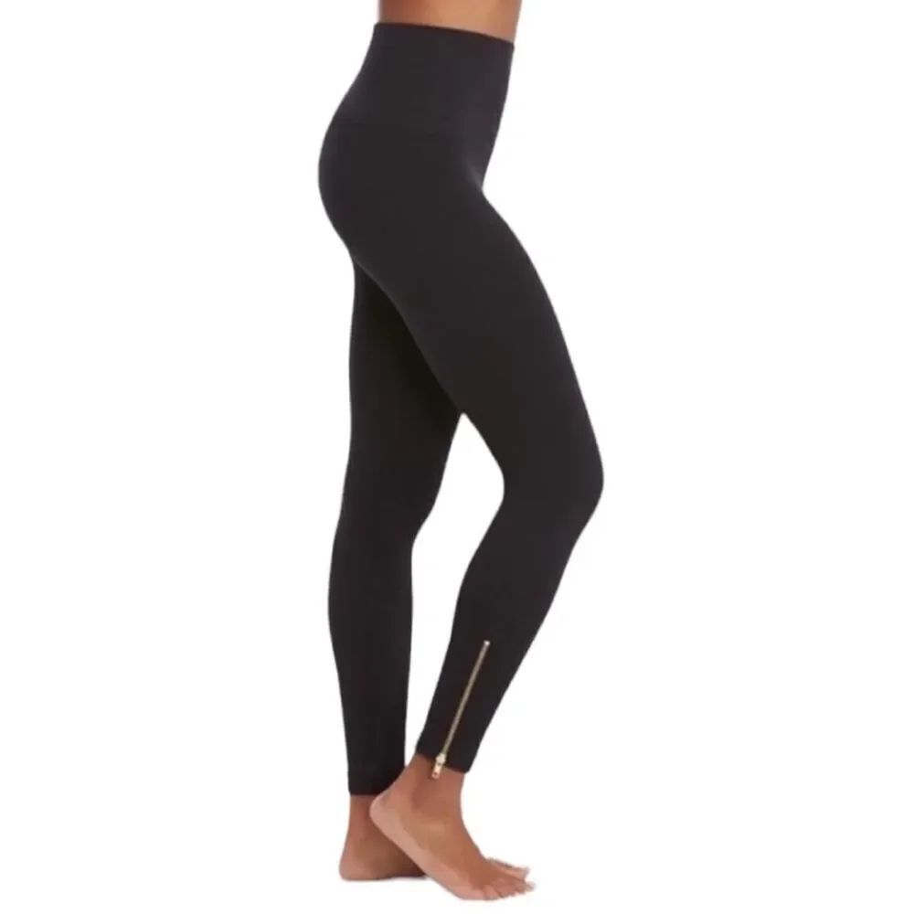 Spanx Black Ankle Zip Seamless Leggings